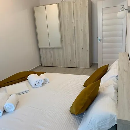 Sunrise - Mamaia Nord דירה *